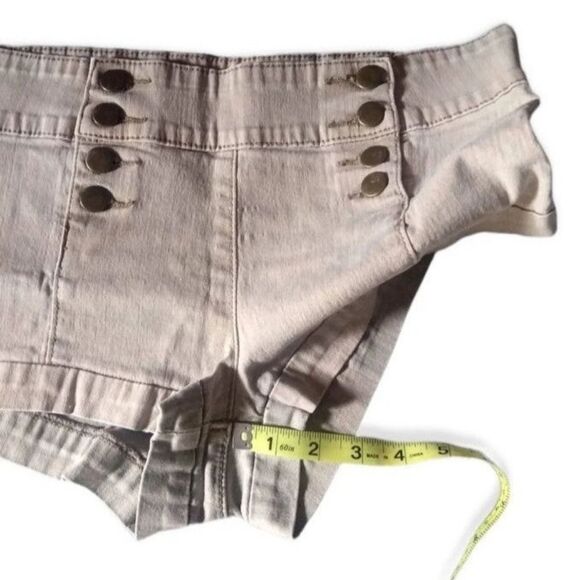 ❤️SALE! PRICE FINAL!❤️ FOREVER 21 SHORTS SIZE 29 - Picture 9 of 10